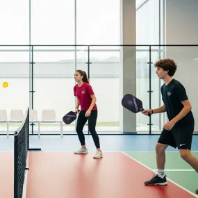 partita con racchetta pickleball Tour Master di Conquest