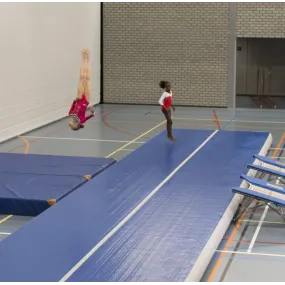 Airtrack spessore 30 cm acrobatica