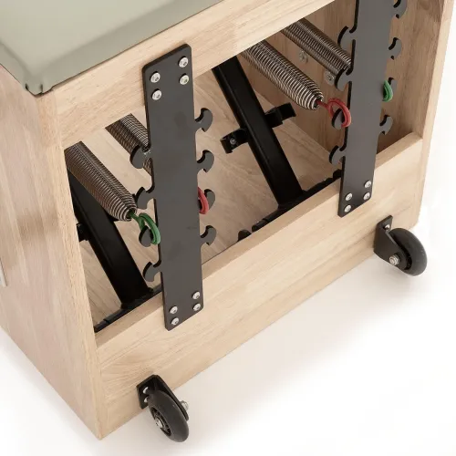 Chair Pilates in quercia con pedali separati