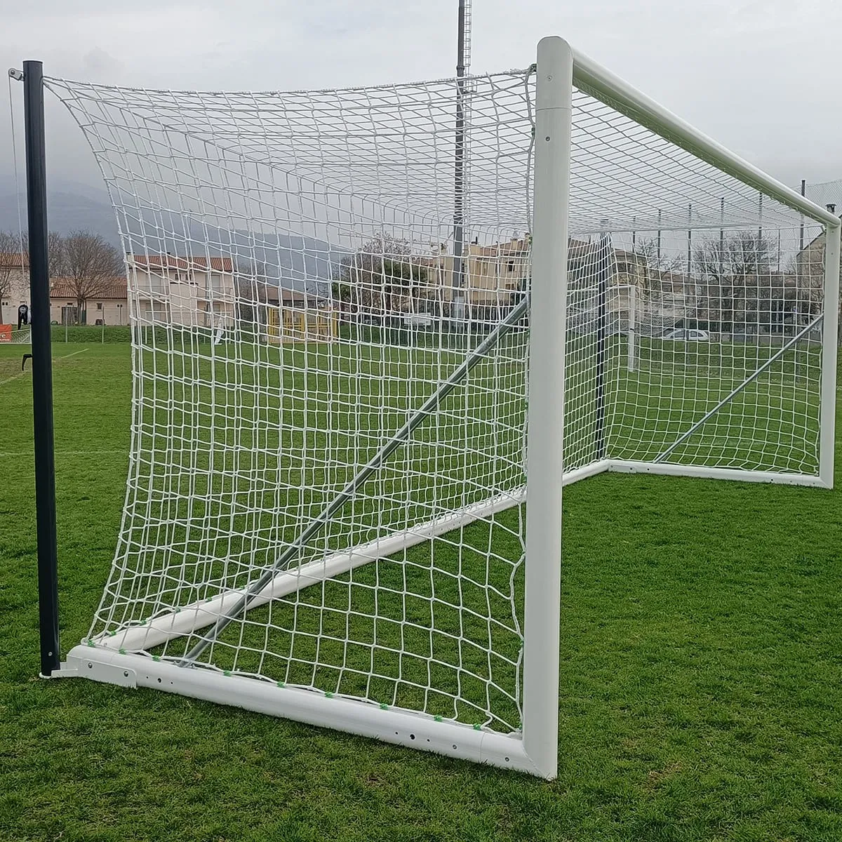 Porta calcio mobile 7,32x2,44 m in alluminio UNI EN 748