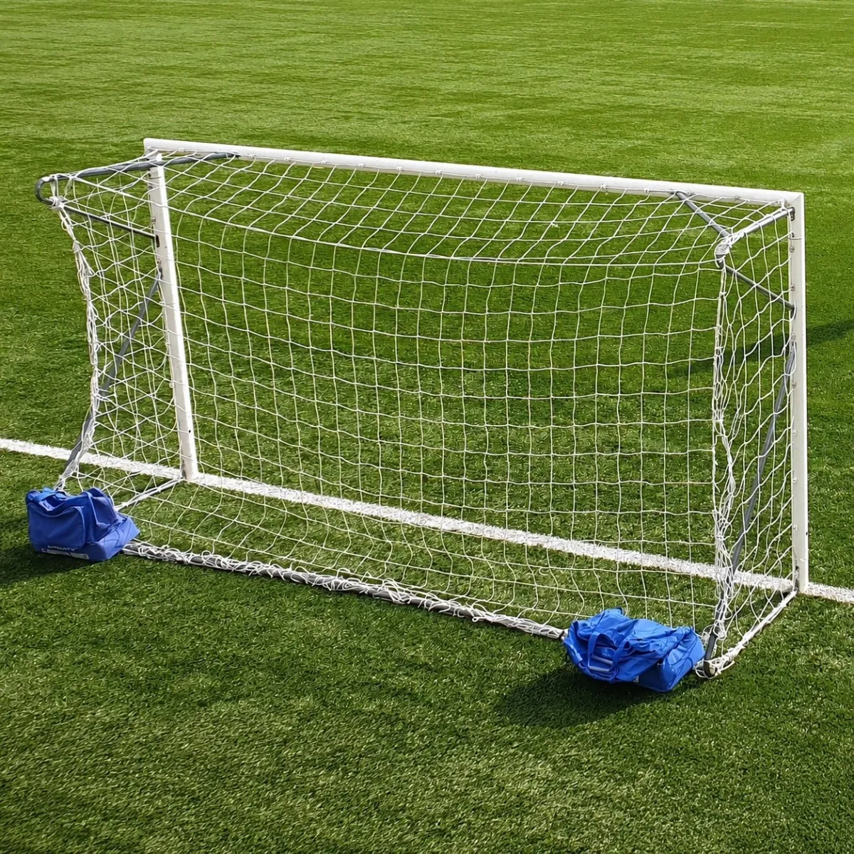 Porta calcio 4x2 trasportabile in acciaio | Conquest