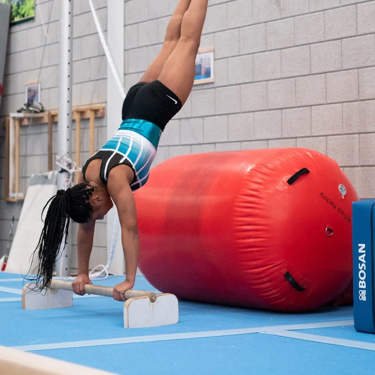 AirRoll L rosso Ø 90×120 cm per ginnastica | Conquest