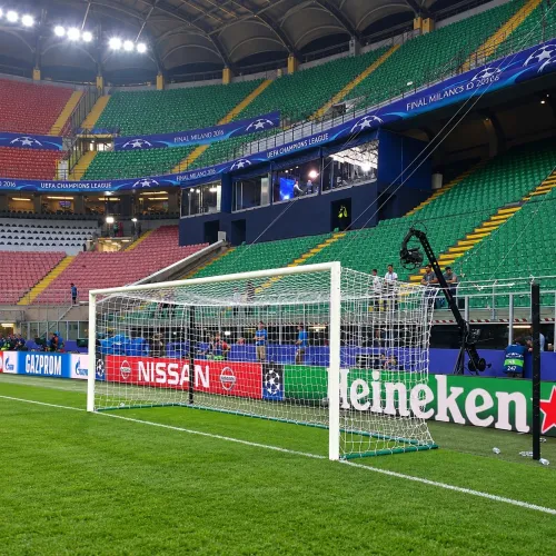 COPPIA porte da calcio a palo distanziato