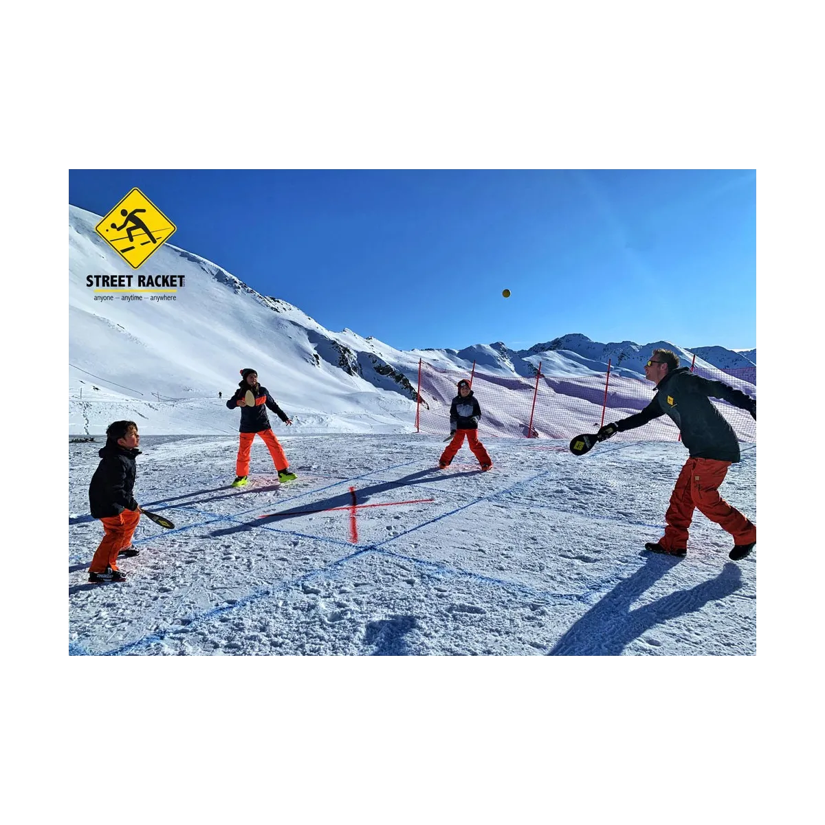 Street racket sulla neve