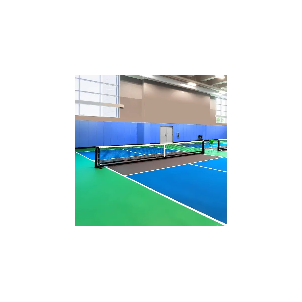 Campo da pickleball con rete trasportabile