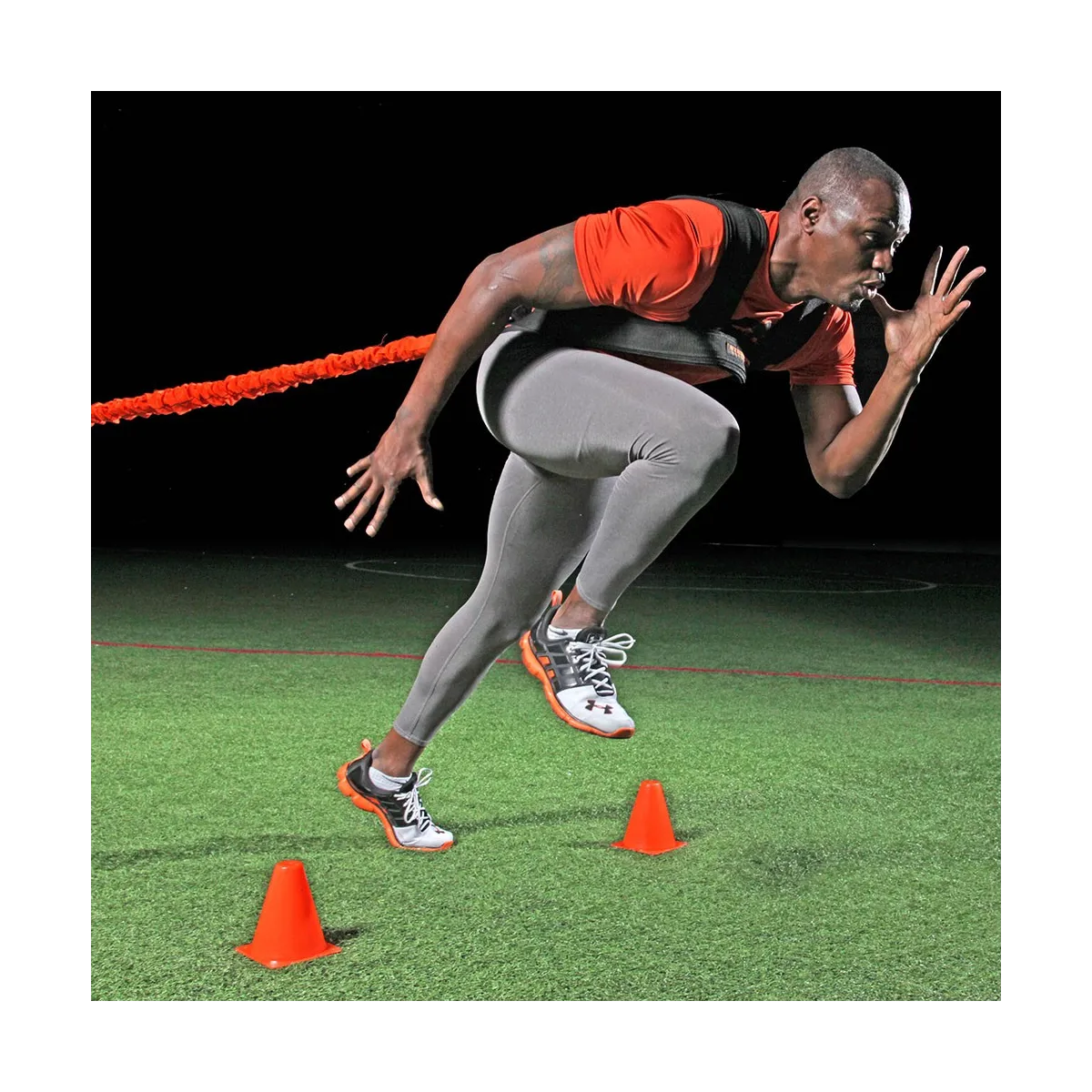 Accelerator 35 kg., elastico acceleratore da 305 cm. con imbragatura pettorale ed aggancio ad anello